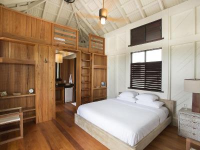 bedroom 1 - hotel mahogany bay beach club,curio collection - san pedro, belize