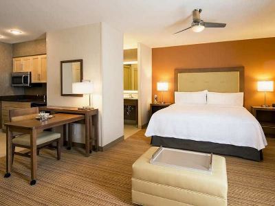 bedroom 1 - hotel homewood suites airport-polo park - winnipeg, canada