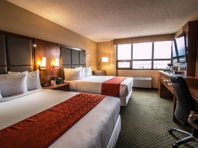 bedroom - hotel ramada by wyndham northern grand - fort st john, canada