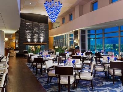 restaurant - hotel fairmont vancouver airport - richmond, canada