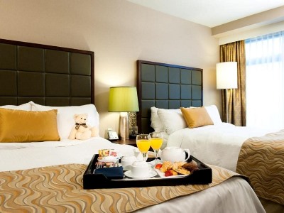 bedroom 1 - hotel radisson blu vancouver airport - richmond, canada