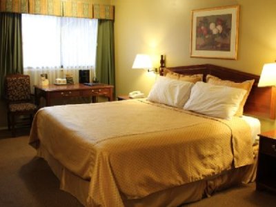 bedroom - hotel days inn by wyndham vernon - vernon, canada