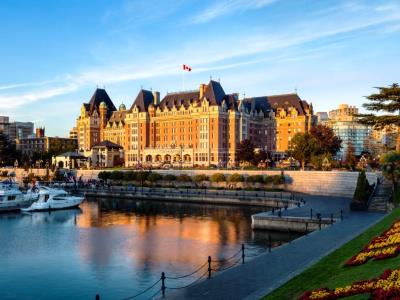 exterior view - hotel fairmont empress - victoria, canada