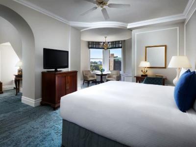 bedroom 4 - hotel fairmont empress - victoria, canada