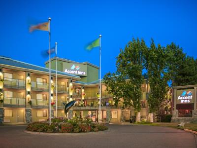 exterior view - hotel accent inn victoria - victoria, canada