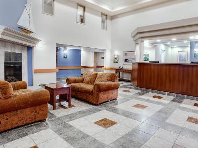 lobby - hotel super 8 by wyndham caraquet - caraquet, canada