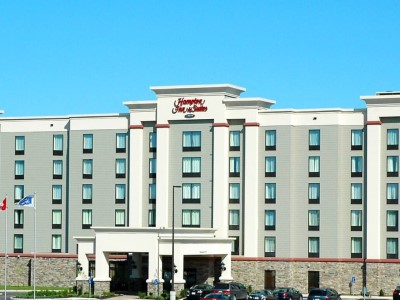 exterior view - hotel hampton inn and suites by hilton - moncton, canada