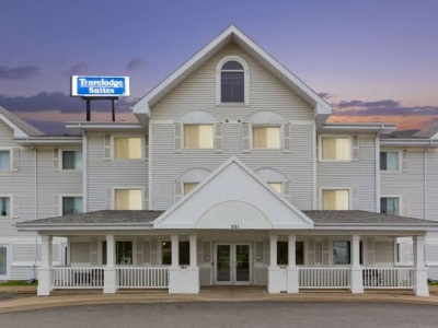 exterior view - hotel travelodge suites by wyndham saint john - saint john, canada