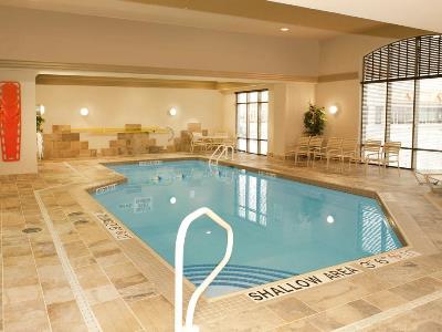indoor pool - hotel hampton inn by hilton toronto brampton - brampton, canada