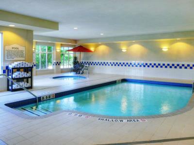 indoor pool - hotel hilton garden inn toronto burlington - burlington, canada