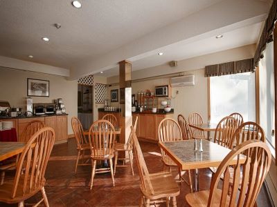 breakfast room - hotel best western plus otonabee inn - peterborough, canada