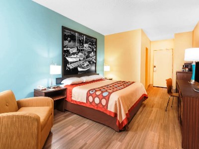bedroom 2 - hotel super 8 by wyndham thunder bay - thunder bay, canada
