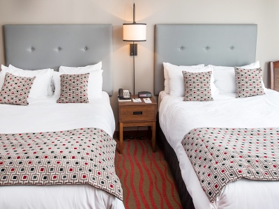bedroom 7 - hotel tour des voyageurs ii - mont-tremblant, canada