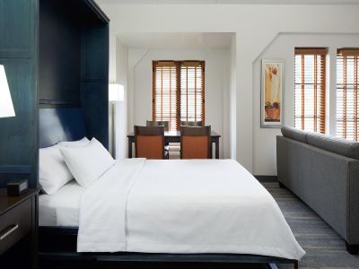 bedroom - hotel homewood suites mont tremblant resort - mont-tremblant, canada