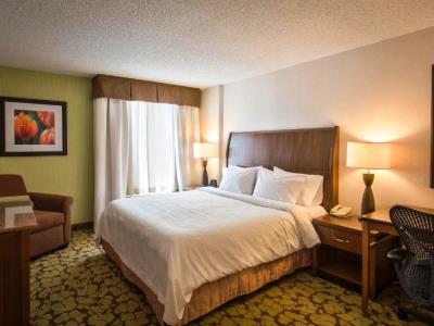 bedroom 2 - hotel hilton garden inn saskatoon downtown - saskatoon, canada