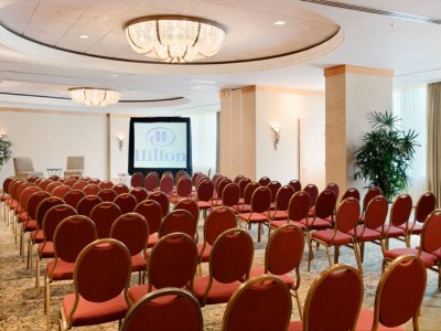 conference room - hotel hilton vancouver metrotown - burnaby, canada