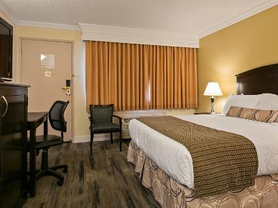bedroom - hotel best western plus burnaby - burnaby, canada