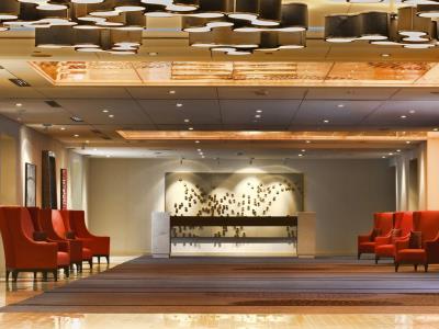 lobby - hotel doubletree by hilton montreal - montreal, canada