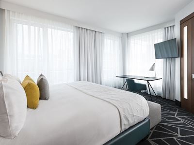 bedroom 3 - hotel warwick le crystal montreal - montreal, canada