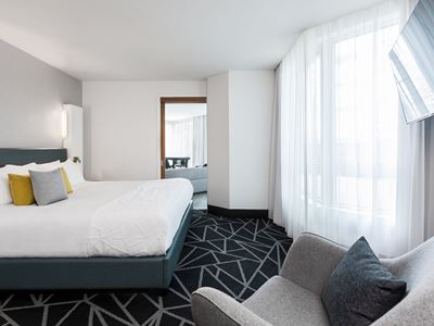 bedroom 5 - hotel warwick le crystal montreal - montreal, canada