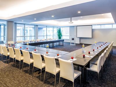 conference room - hotel warwick le crystal montreal - montreal, canada