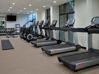 gym - hotel four points by sheraton toronto airport - mississauga, canada
