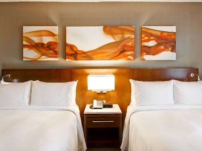 bedroom 7 - hotel hilton mississauga meadowvale - mississauga, canada