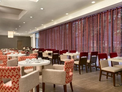 restaurant - hotel doubletree toronto airport west - mississauga, canada