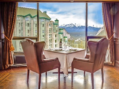 restaurant 2 - hotel rimrock resort - banff, canada