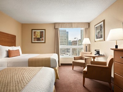 bedroom - hotel days inn by wyndham edmonton downtown - edmonton, canada