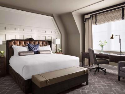 bedroom - hotel fairmont hotel macdonald - edmonton, canada