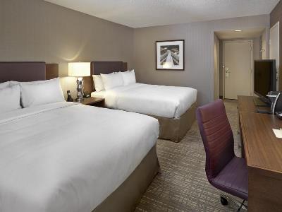 bedroom 3 - hotel doubletree by hilton hotel west edmonton - edmonton, canada