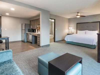 suite 1 - hotel homewood suites by hilton ottawa airport - ottawa, canada