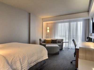 bedroom 3 - hotel courtyard quebec city - quebec, canada