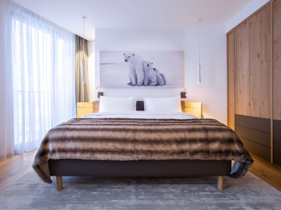 bedroom 2 - hotel radisson blu reussen - andermatt, switzerland