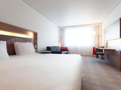 bedroom - hotel novotel basel city - basel, switzerland