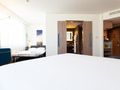 bedroom 5 - hotel novotel basel city - basel, switzerland