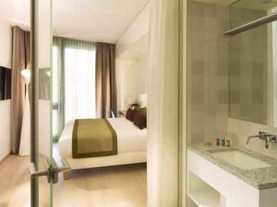 deluxe room - hotel passage - basel, switzerland