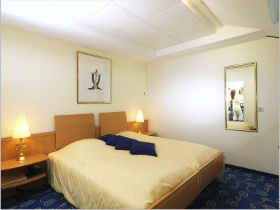 bedroom 4 - hotel gaia - basel, switzerland