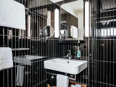 bathroom - hotel best western plus hotel bern - bern, switzerland