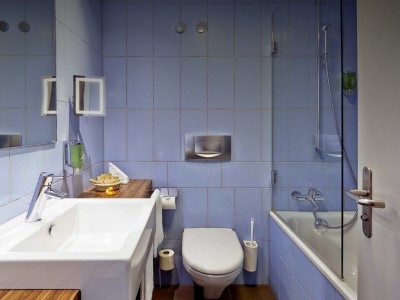 bathroom - hotel sorell ador - bern, switzerland