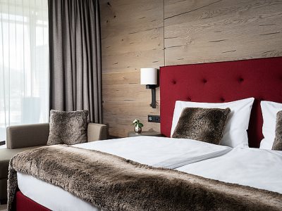 bedroom - hotel ameron swiss mountain resort - davos, switzerland