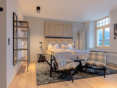 bedroom - hotel alpine inn davos - davos, switzerland