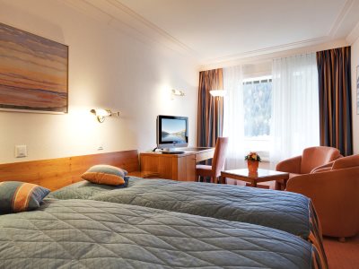 bedroom 3 - hotel kongress - davos, switzerland