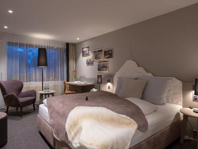 bedroom 5 - hotel sunstar hotel grindelwald - grindelwald, switzerland
