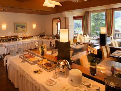 breakfast room - hotel belvedere - grindelwald, switzerland