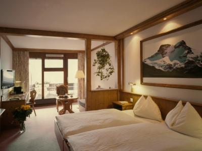 bedroom 1 - hotel eiger mountain and soul resort - grindelwald, switzerland