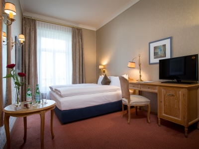 bedroom 2 - hotel grand hotel beau rivage interlaken - interlaken, switzerland