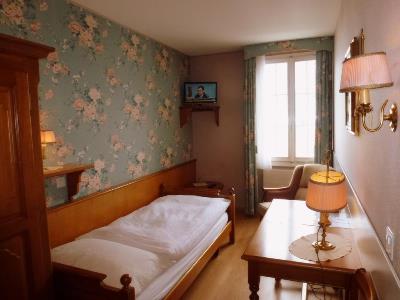bedroom 1 - hotel central continental - interlaken, switzerland