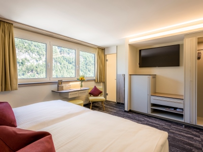 bedroom 9 - hotel metropole - interlaken, switzerland